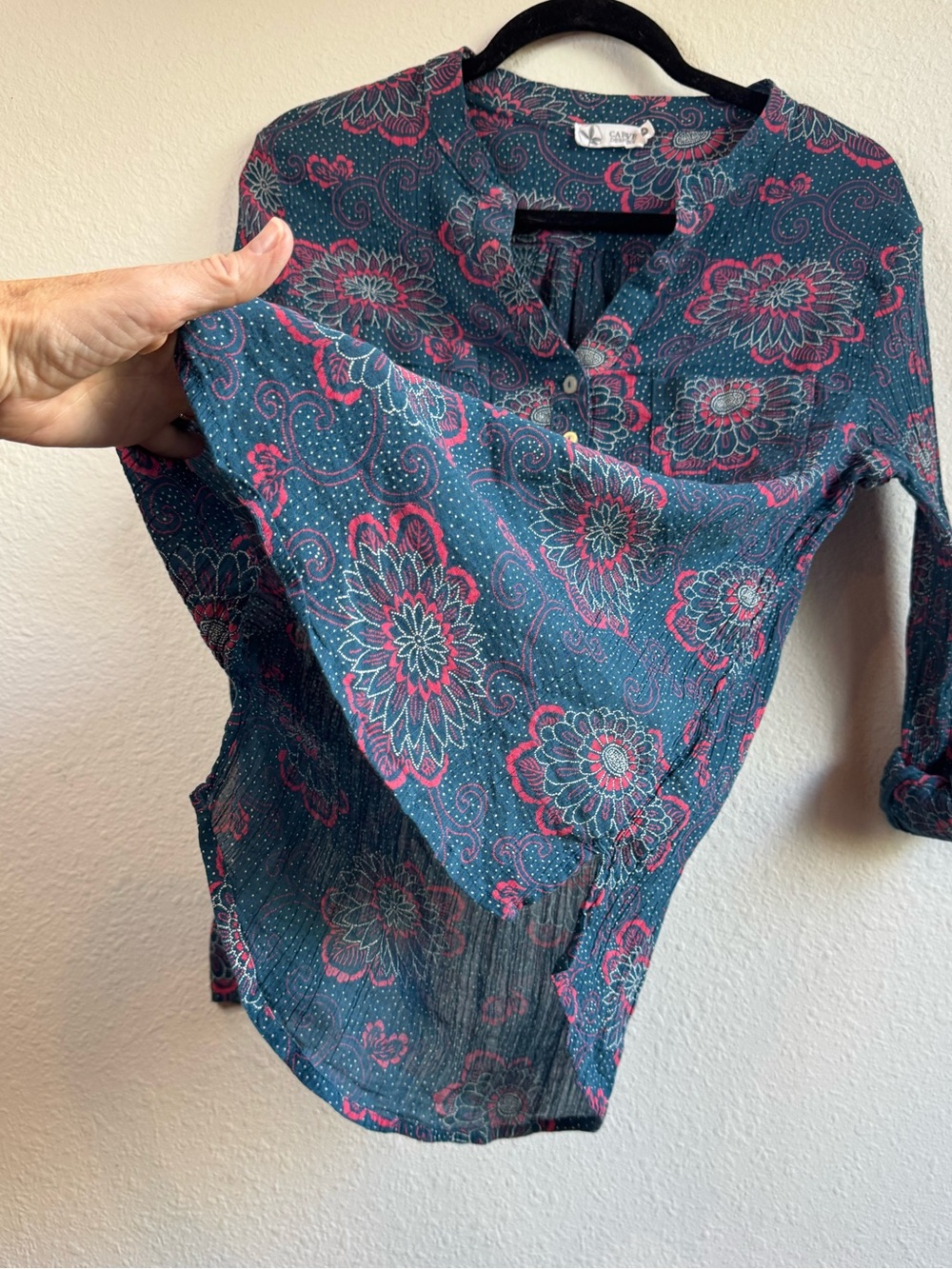 *CARVE DESIGNS* ‘Dylan’ Organic Top - Picture 7 of 10